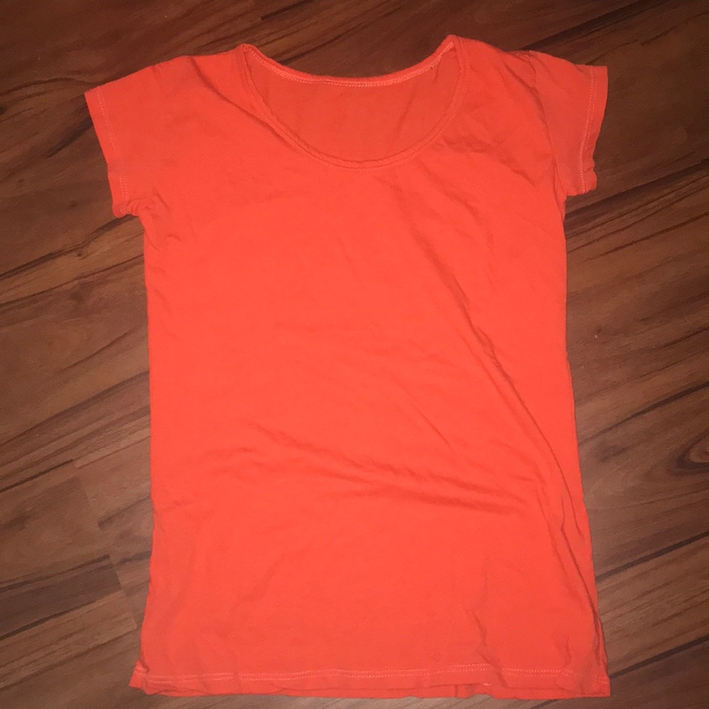 Fitting T-shirt